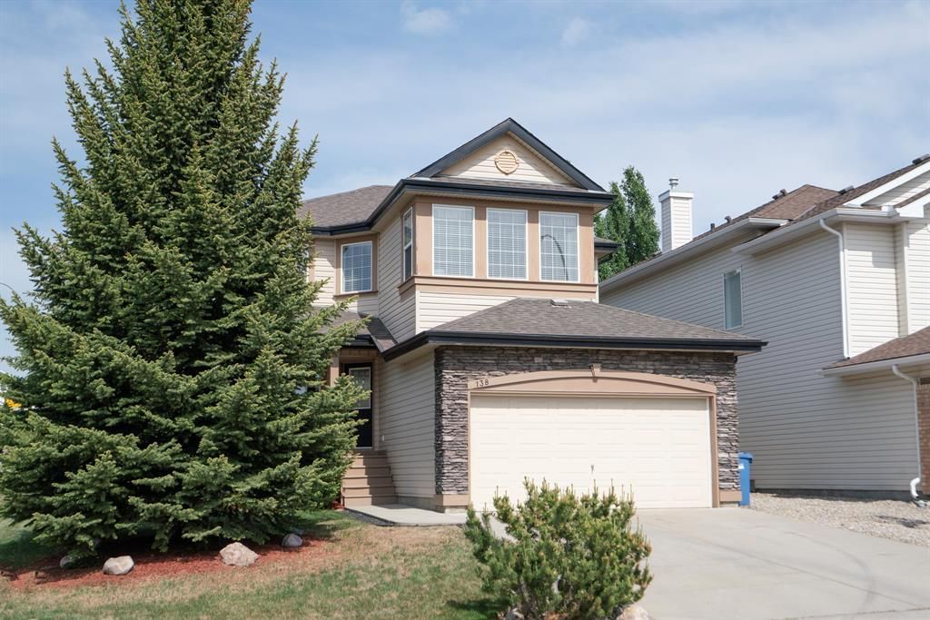 I have sold a property at 138 Rocky Ridge CLOSE NW in Calgary

